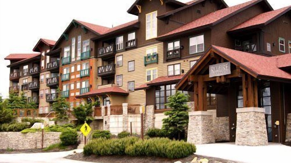 Snowshoe Condo | Rimfire 258 Studio - Access to Slope Cozy One Bed and Sofa Sleeper