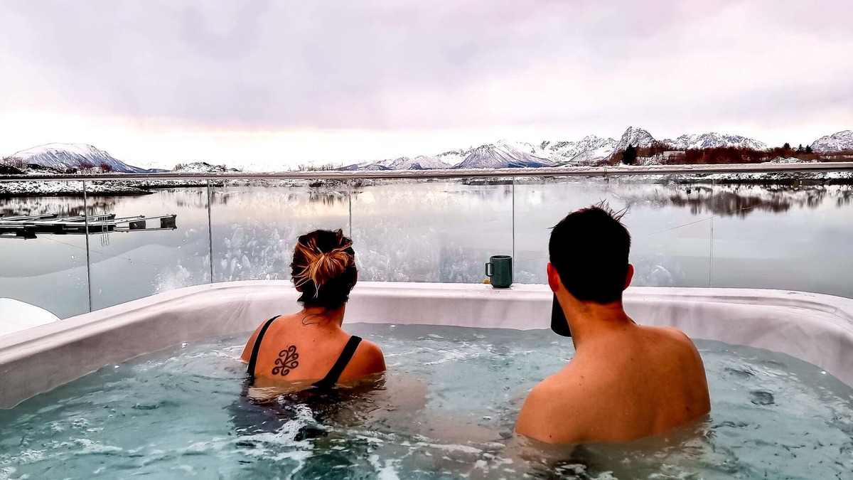 Klakksjorda Hotel | Ringstad Resort