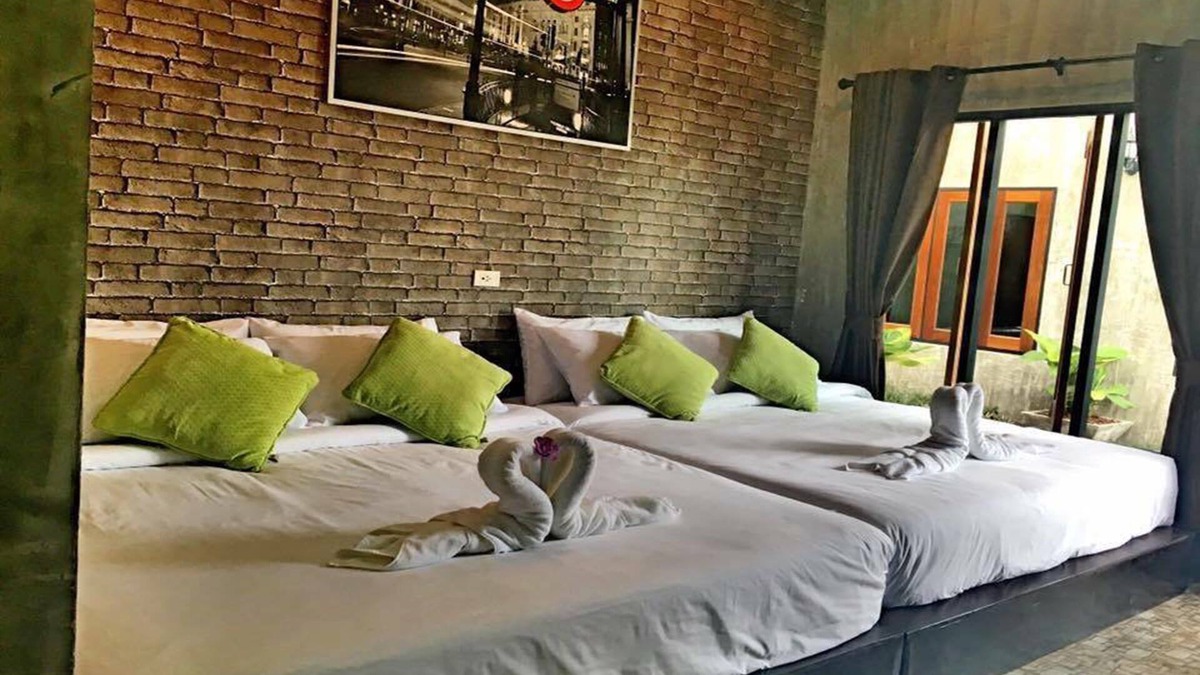 Klaeng Hotel | Rintara Riverside Resort