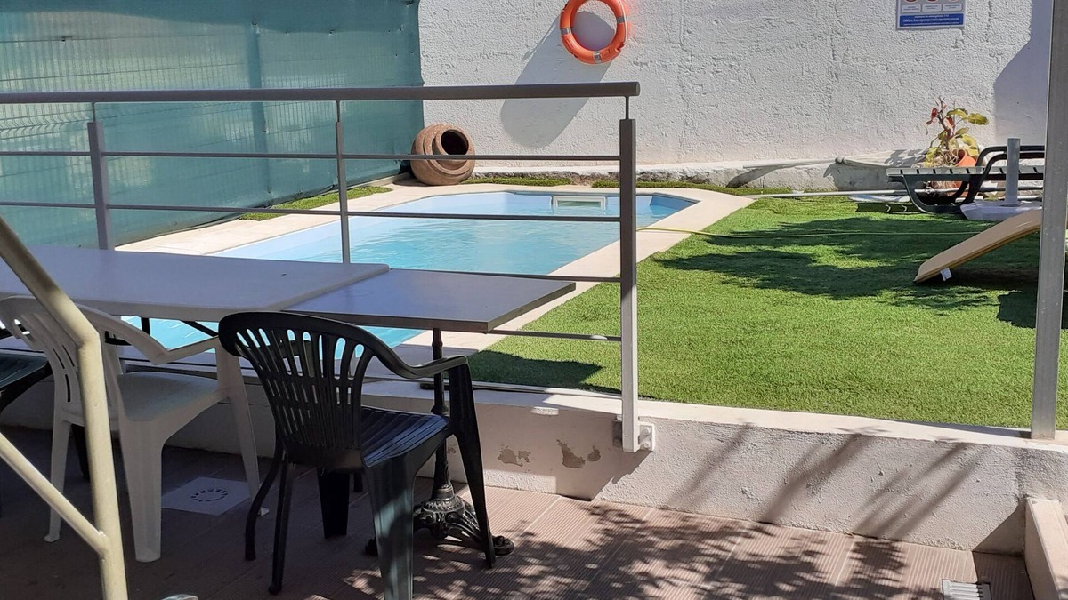 Feijo Apartment | Rio . Beaches . Lisbon, Ideal for families with children and pets.