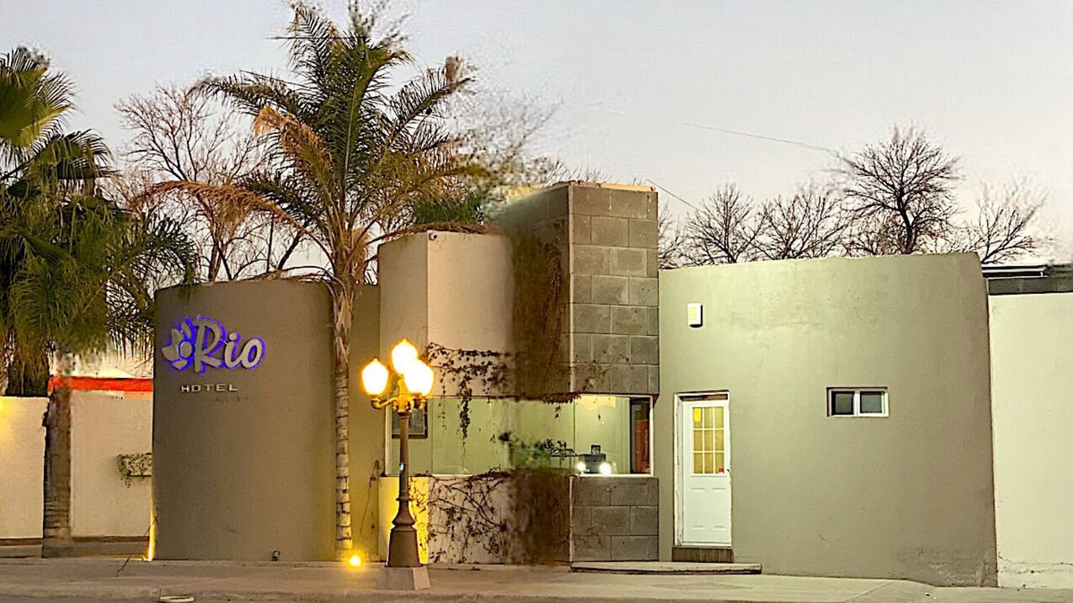 Delicias Hotel | RIO INN