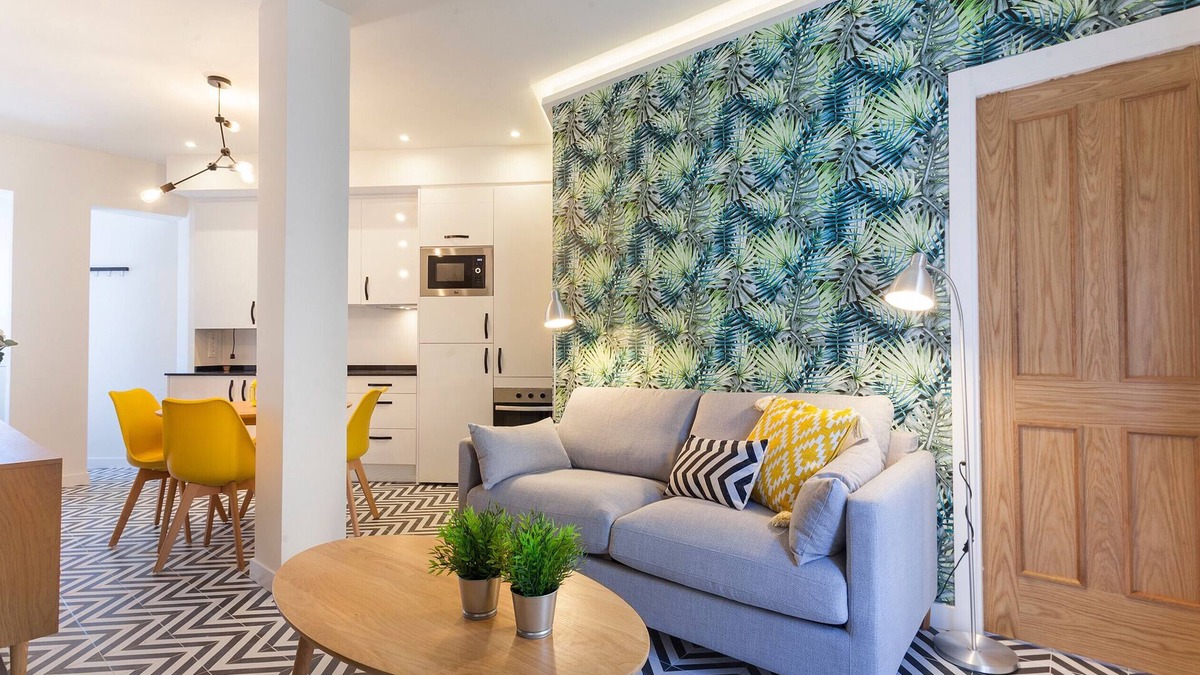Almendrales Apartment | Rio Plaza IV apartment in Madrid