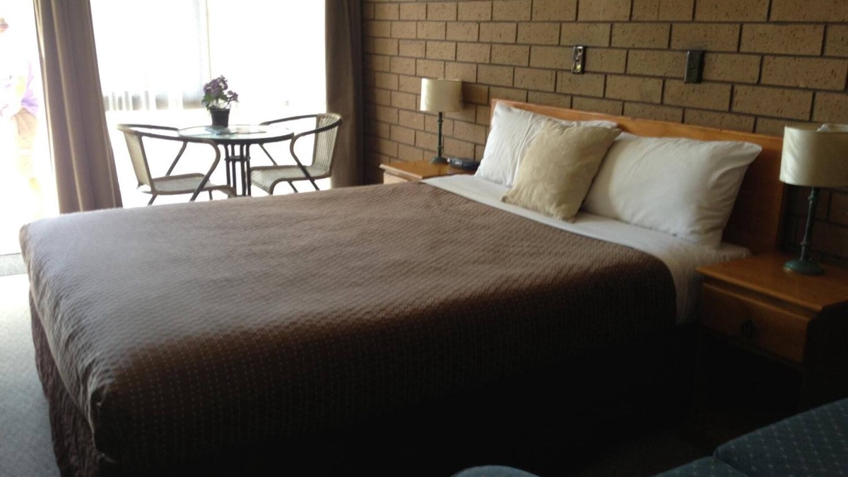Drumcondra Hotel | Rippleside Park Motor Inn