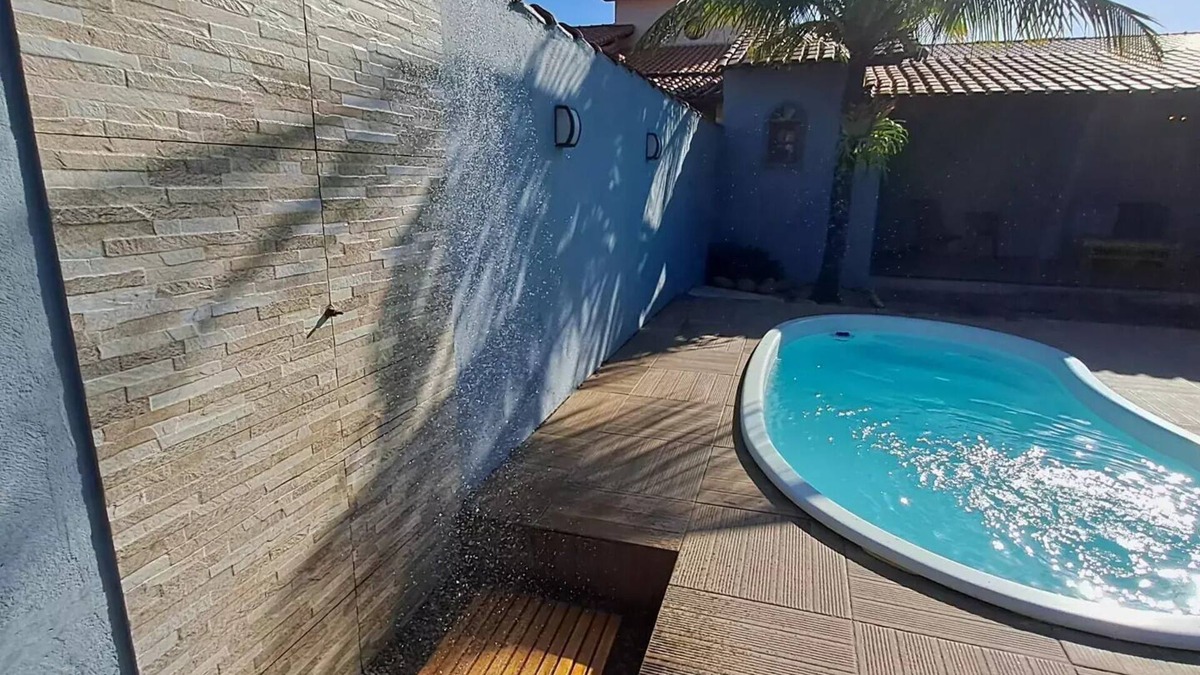 Itaipuacu House | RiqueHouse: Swimming pool and barbecue 500m from the beach