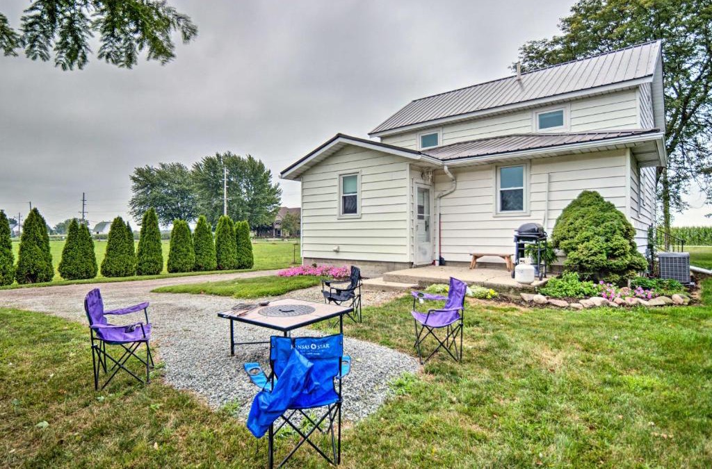 Goshen House | Rise and Shine Farm in Goshen with BBQ and Fire Pit!