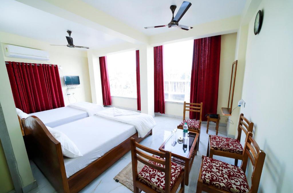 Barasat House | Rishika Guest House And Banquet
