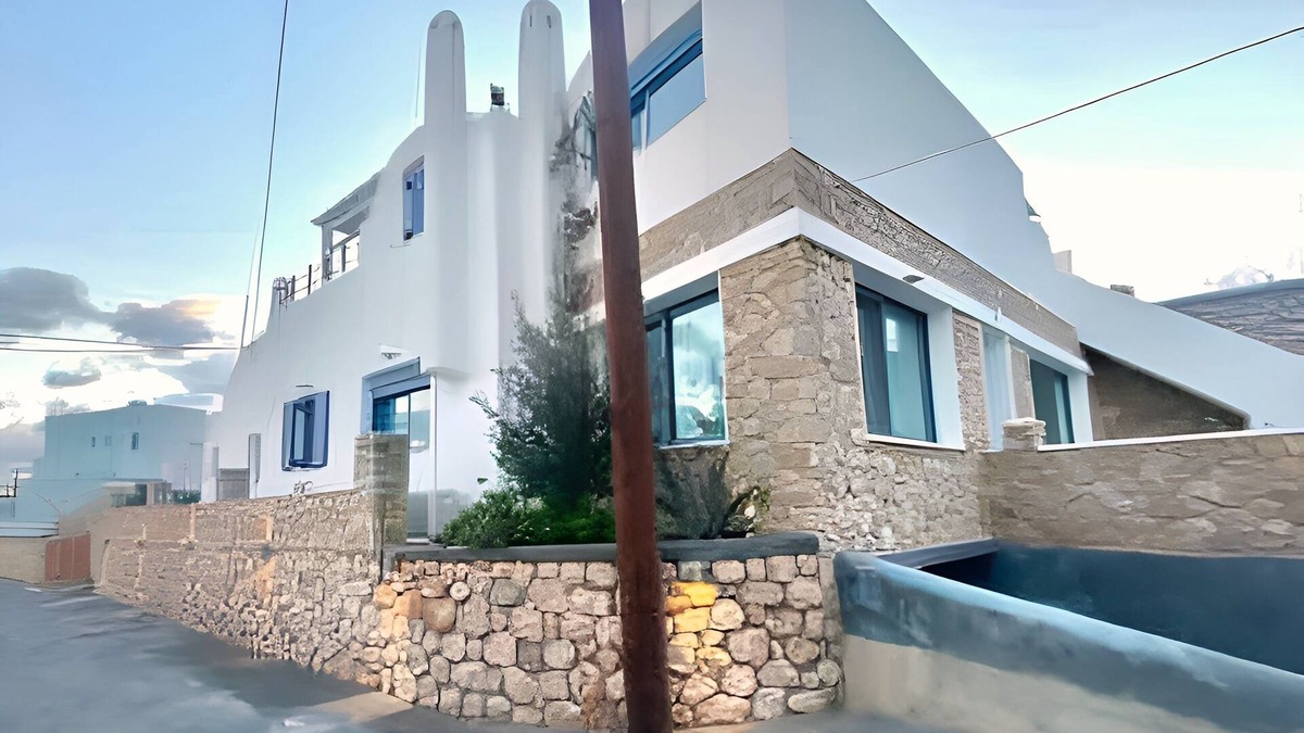 Firostefani Apartment | Rising Sun House Santorini