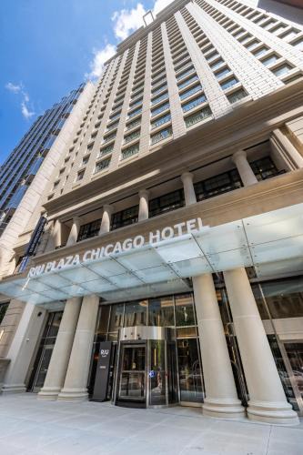 Streeterville Hotel | Riu Plaza Chicago