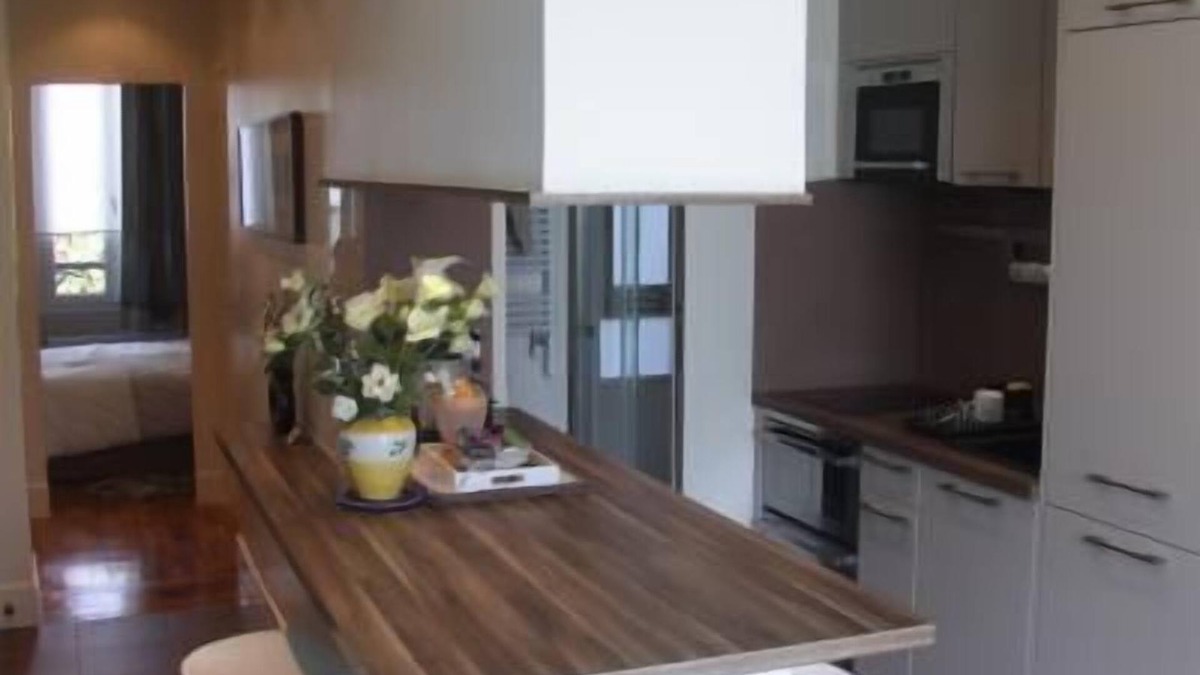 Champigny-sur-Marne Apartment | 'Rive Gauche', 2 steps from Paris, with Garden 'Like at Home'