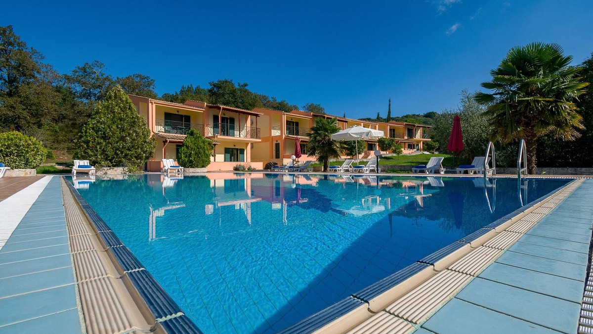 Ano Korakiana House | Rivendell Apartments