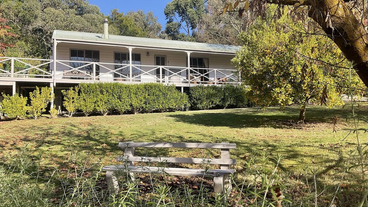 Steels Creek House | Rivendell Cottage - Yarra Valley Escape