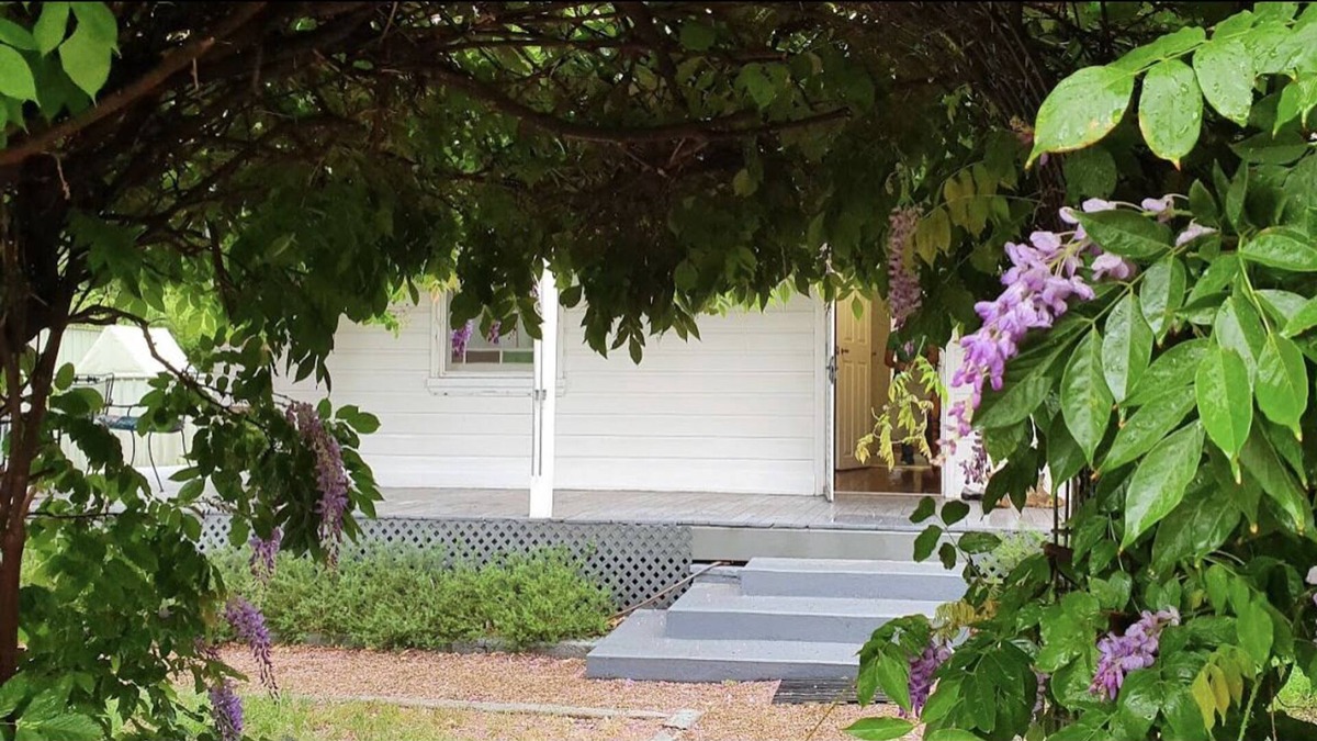 Coonabarabran House | River Cottage perfect for your stay over in Coonabarabran. 200m from Main Str.