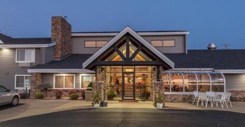 Downtown Hotel | River District Hotel