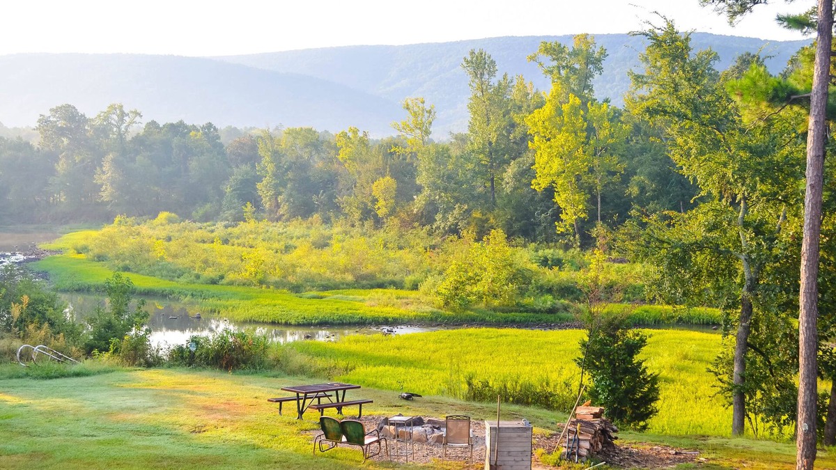 Nashoba Cabin | River Front Lodging Hot Tub after June 20 Kayak & Fish at RiverBird Lodging!