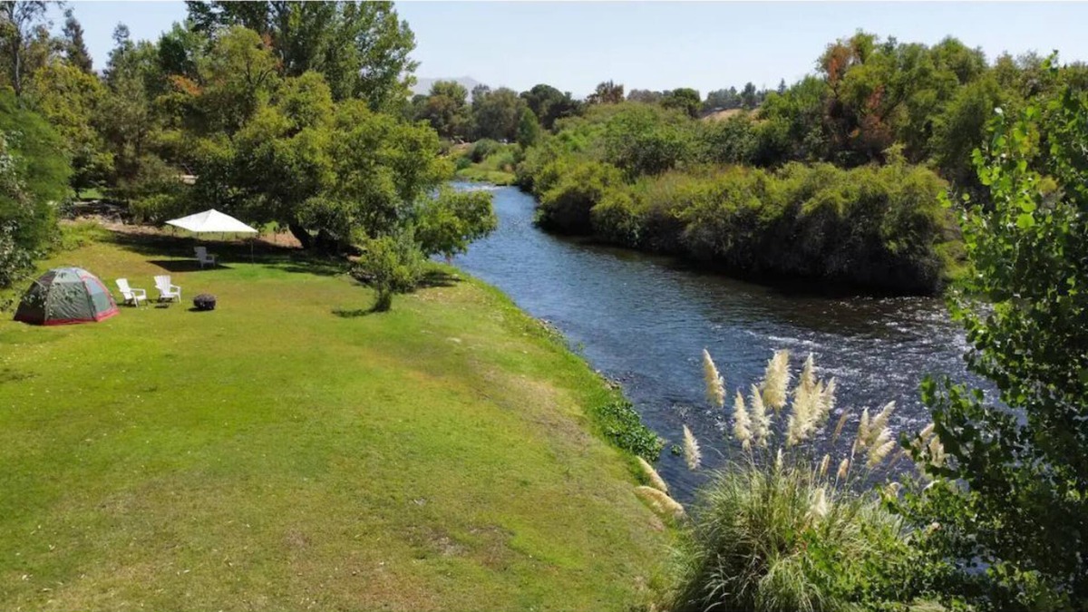 Bakersfield Villa | River front oasis on 2.5 acre’s
