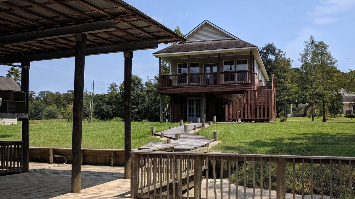 Burnside House | River Front Property on the Amite River