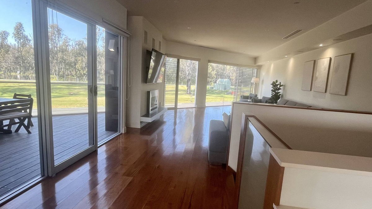 Tocumwal House | River Front Townhouse