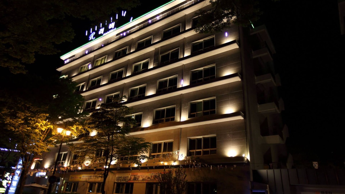 Namwon Hotel | RIVER HOTEL NAMWON