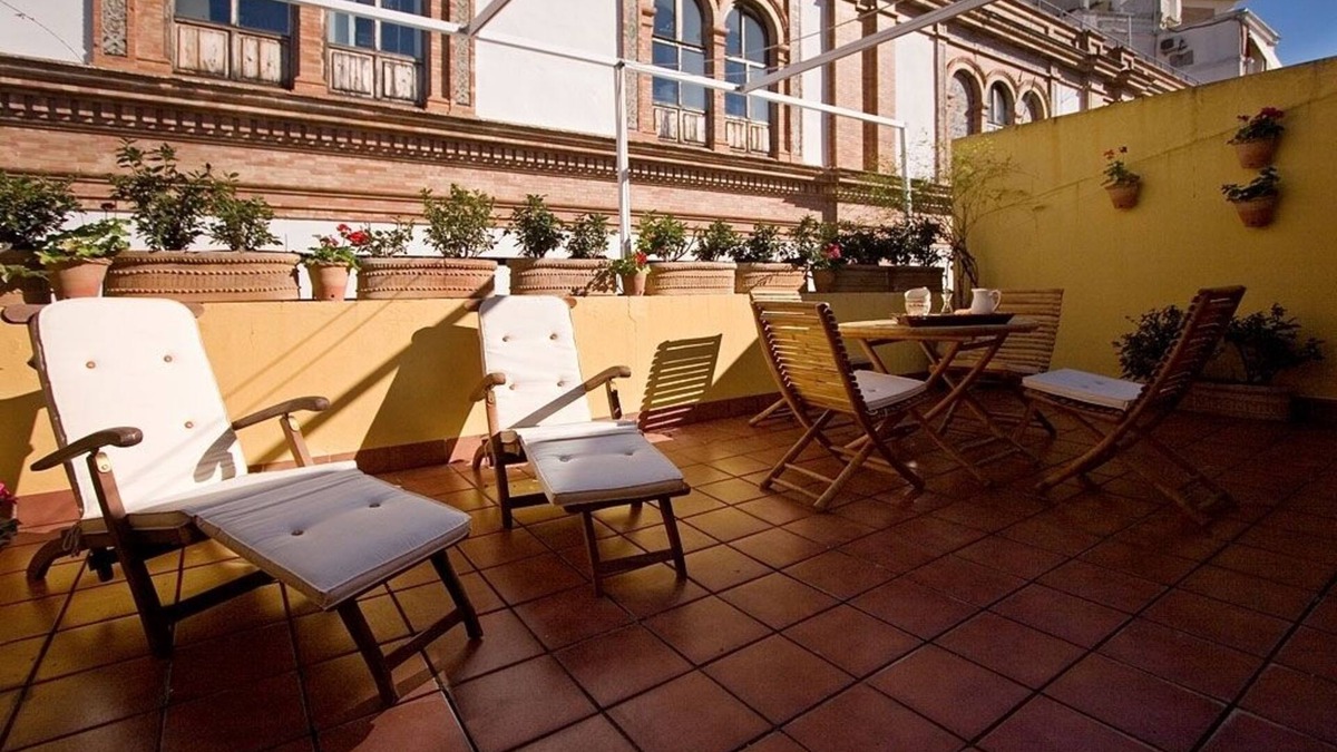 El Arenal House | River House Villa 7 pax next to Cathedral