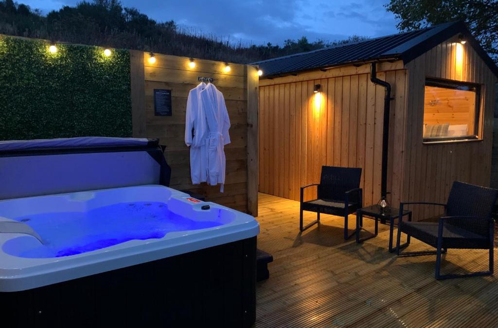 South Galson Other | River Huts with Private Hot Tubs