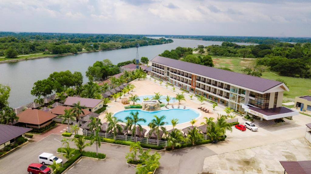 Lingayen Resort | River Palm Hotel and Resort powered by Cocotel