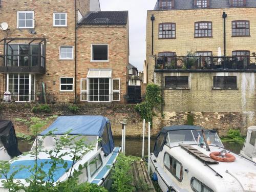 St Neots Apartment | River Penthouse Apartment In The Heart