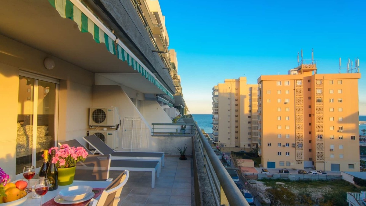 Fuengirola Apartment | River Playa 2 bedroom apartment, beach view, large terrace