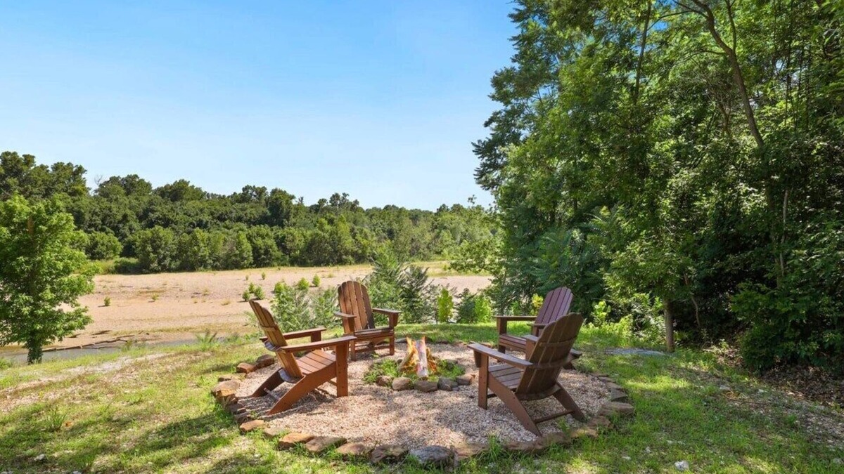 Proctor House | River Ranch - Secluded Outdoor Oasis