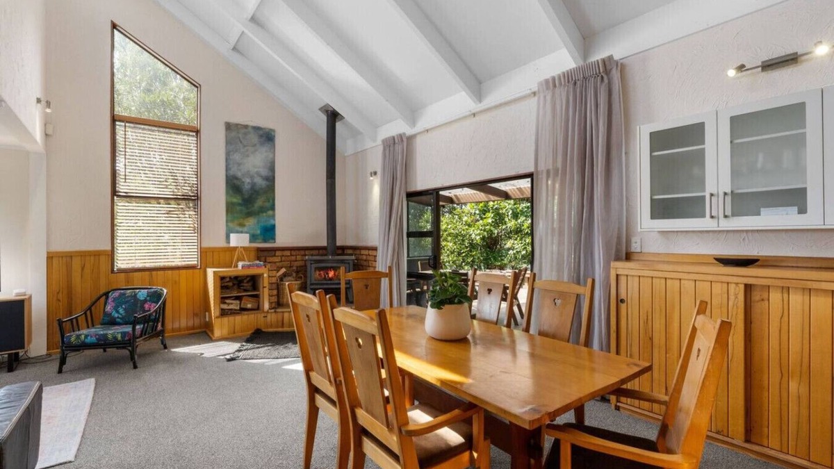 Turangi House | River Retreat, spa, pets, Wi-Fi