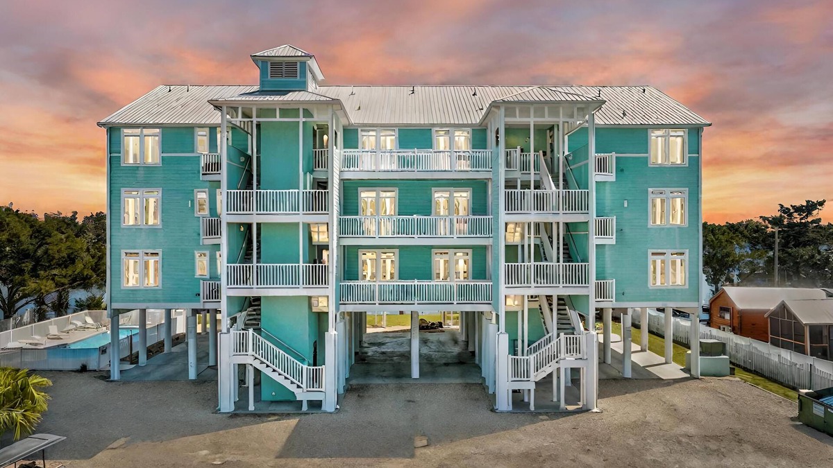 Steinhatchee Condo | River's Edge Condo 2A, Bldg 2- Larger Condo with Covered Parking