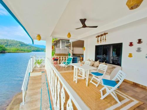 Patnem Villa | River Sunset Villa