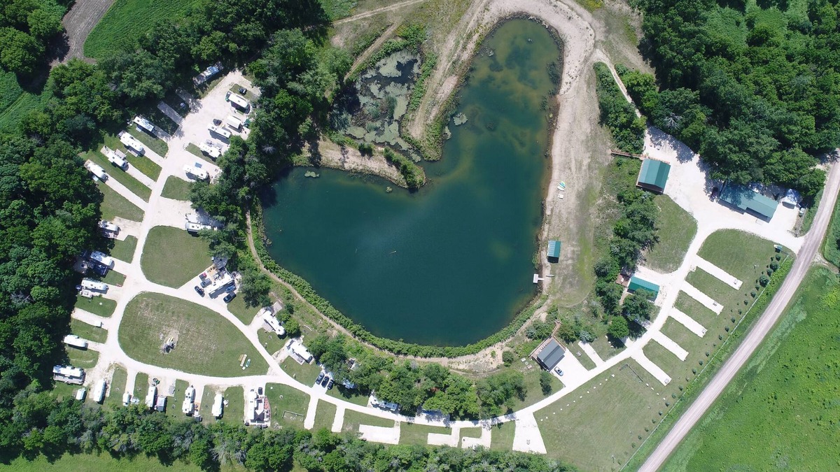 Littleport RV Rental | River Valley Campground