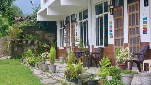 Chamoli House | River Valley Retreat