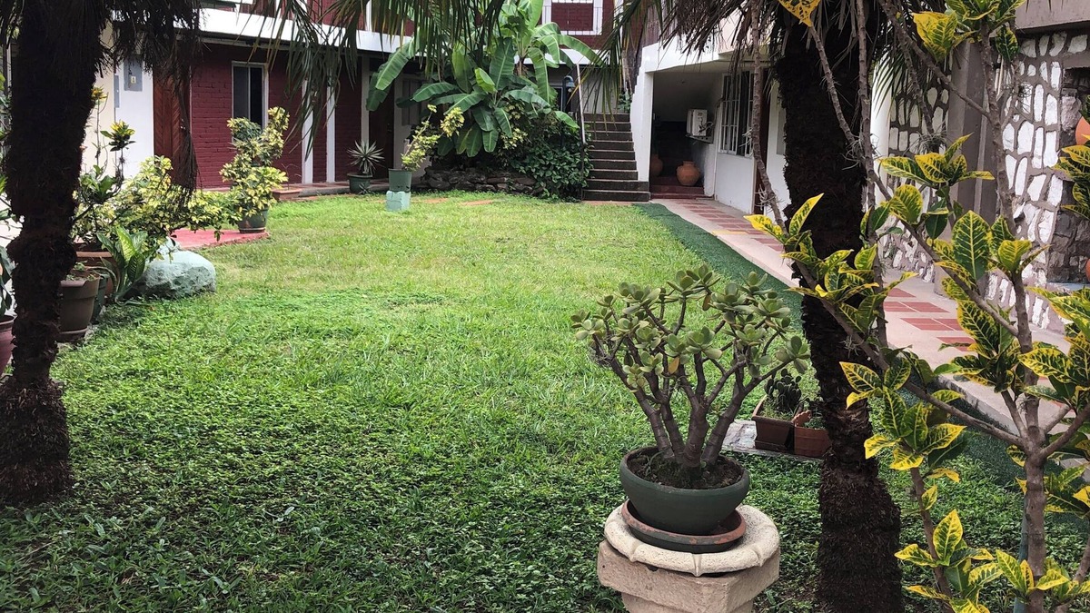 Tegucigalpa Apartment | River-View Apart-Hotel