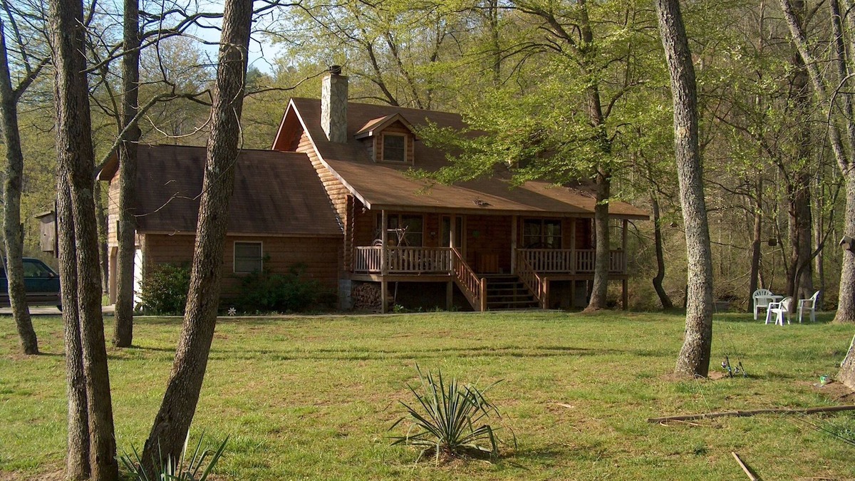 Ellijay Cabin | River View from every window