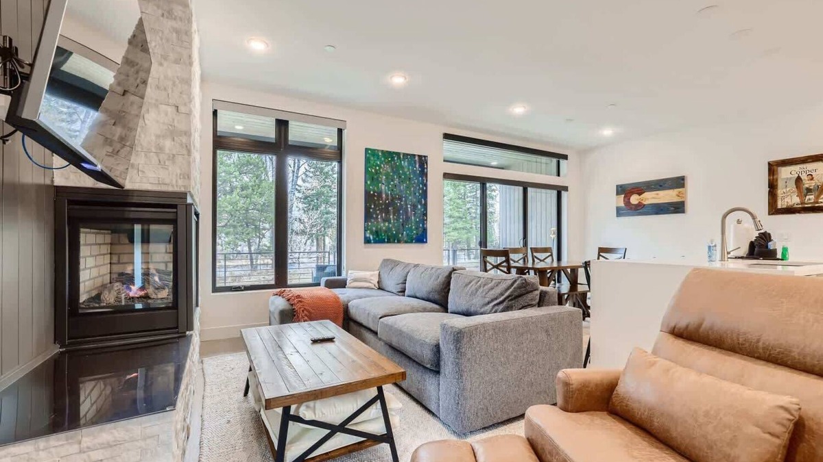 Silverthorne Condo | River View Retreat | Central Locale to it All!
