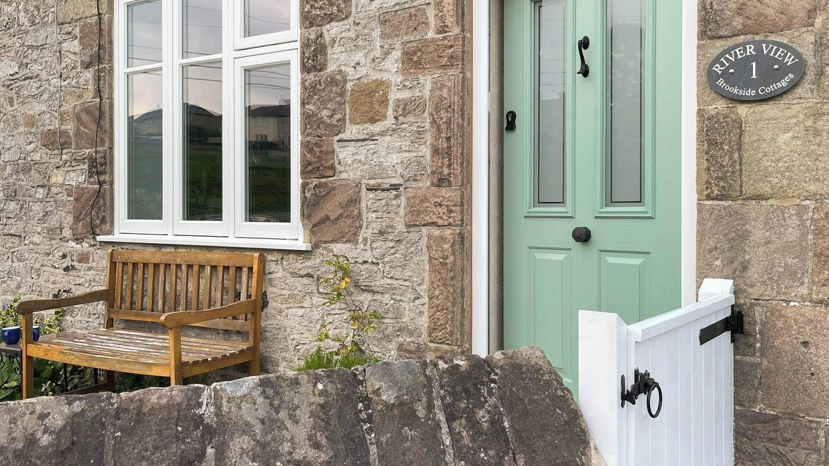 Youlgreave Cottage | River View sits beside the River Bradford with views of the hills and river.