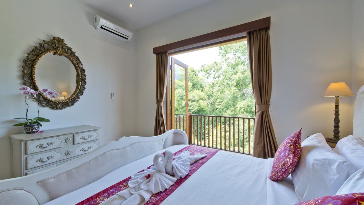 Tegal Mengkeb Villa | River View Villa/2 Bedrooms