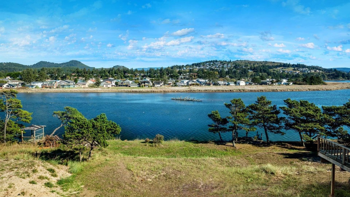 Pacific City House | River Views & Fishing from Backyard, Pet Friendly, 5 min Walk to Beach, Master w/Private Deck & Wifi