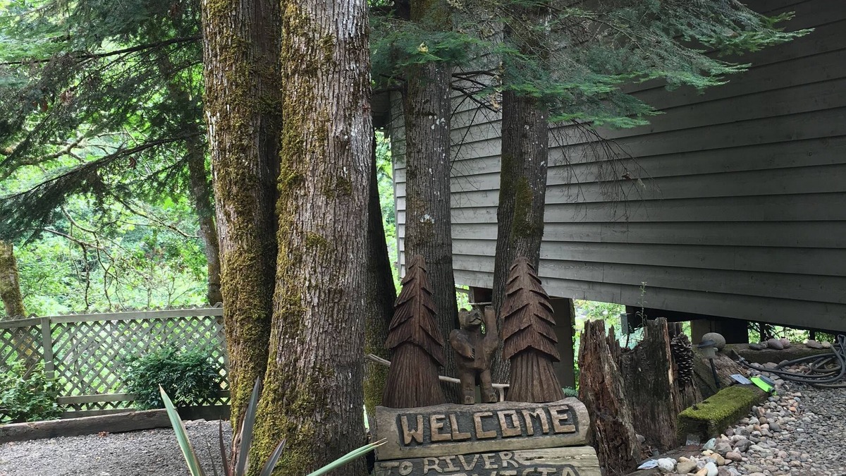 Roseburg House | River Vista Vacation Homes