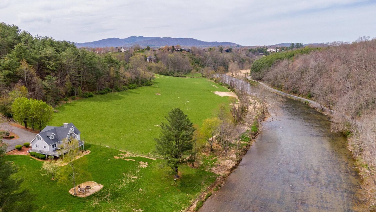 Jefferson House | Riverbank Retreat - Hot Tub, Game Room, & Fantastic River Access