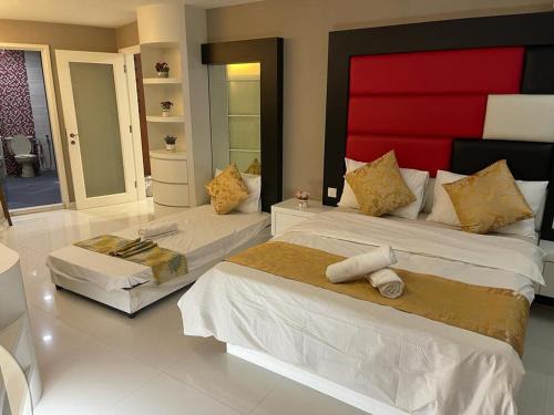 Kampung Surabaya Apartment | Riverbank Suites 805