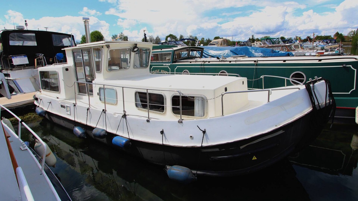 Seurre House | Riverboat with dockside terrace or navigation option WITHOUT PERMIT
