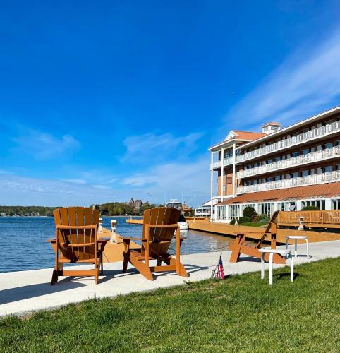 Alexandria Bay Resort | Riveredge Resort Hotel