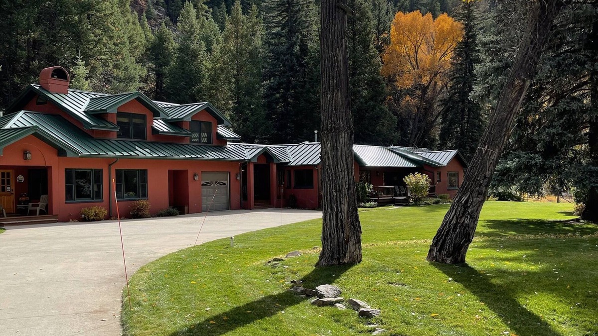 Durango - Purgatory House | Riverfront (600 feet), 3.65 Acres, Park Like Setting - 2 Bedroom