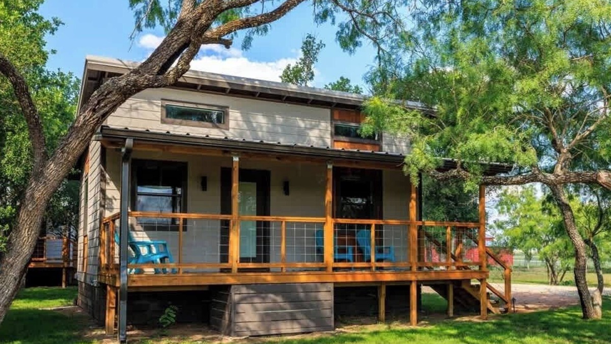 Fredericksburg House | Riverfront Cabin Oasis w/Farm Animals