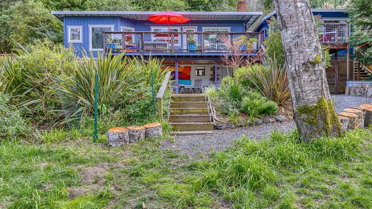 Duncans Mills Cottage | Riverfront cottage w/hot tub, lush gardens, privacy & river access, pets ok!