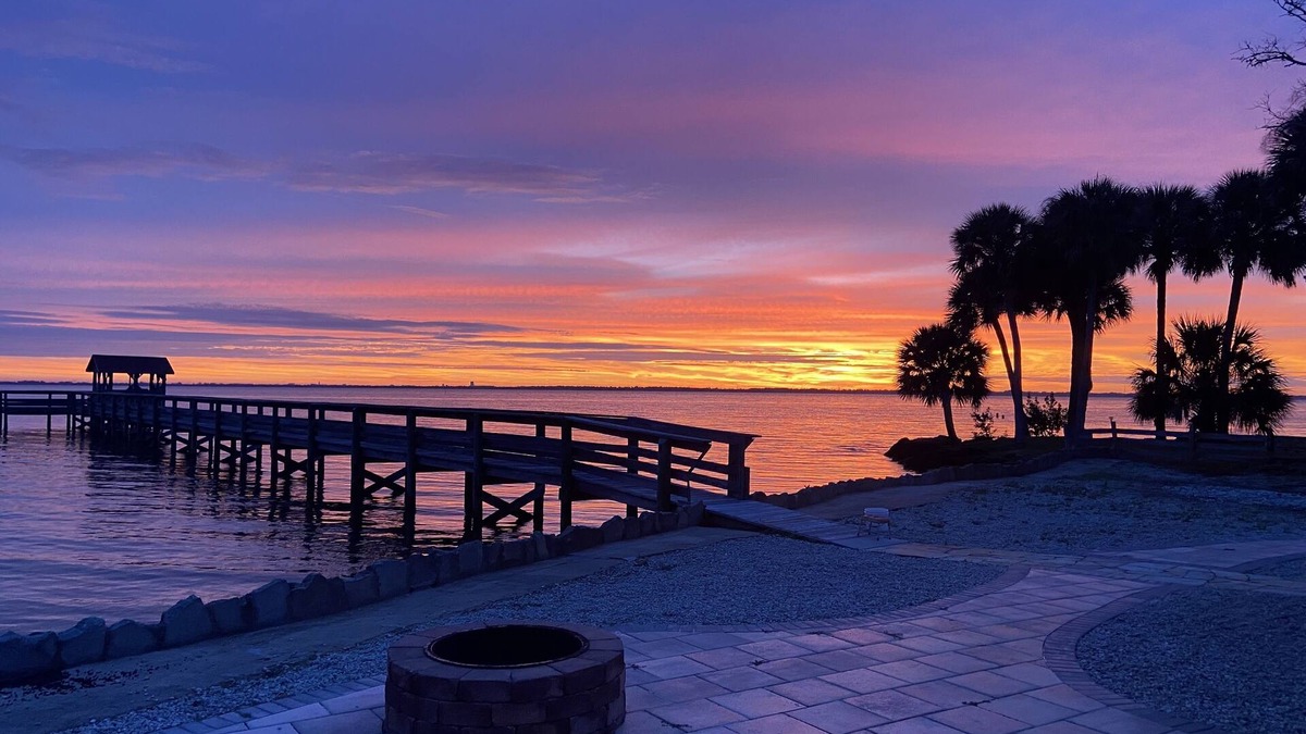 Titusville House | Riverfront directly across from Cape Canaveral Launch Site