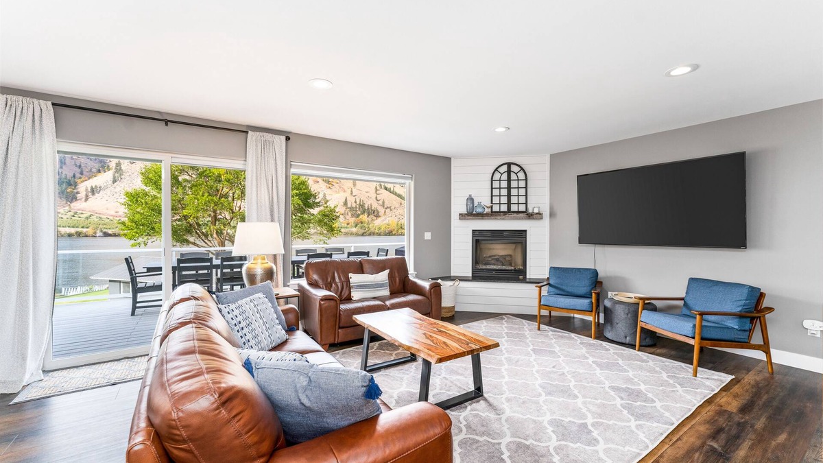 Orondo House | Riverfront home with beach access, cabana, dock, private buoy, fast WiFi & AC