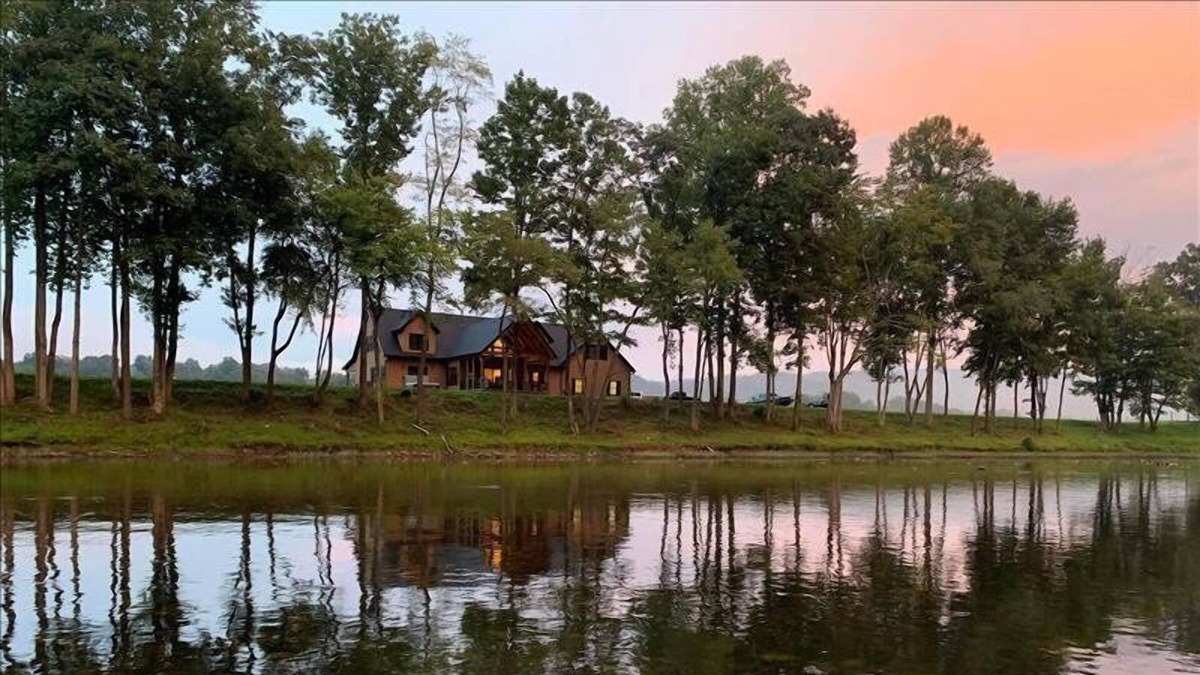 Parsons House | Riverfront Lodge on 100 acres! Swimming hole, Kayaks, Hot tub!